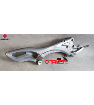 Platine/Repose pied avant gauche SFV 650 Gladius origine SUZUKI