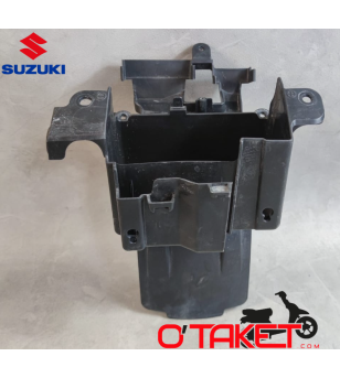 Support batterie SFV 650 Gladius origine SUZUKI Accueil sur le site du spécialiste des deux roues O-TAKET.COM