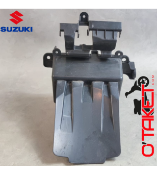 Support batterie SFV 650 Gladius origine SUZUKI Accueil sur le site du spécialiste des deux roues O-TAKET.COM
