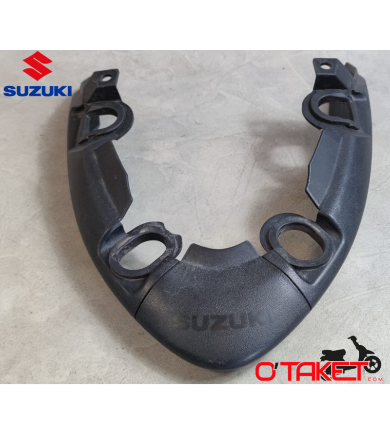 Carénage/Coque arrière SFV 650 Gladius origine SUZUKI Accueil sur le site du spécialiste des deux roues O-TAKET.COM Carénage/Coque arrière SFV 650 Gladius origine SUZUKI Accueil sur le site du spécialiste des deux roues O-TAKET.COM