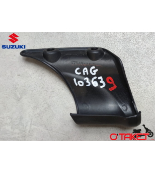 Couvercle arrière gauche SFV 650 Gladius origine SUZUKI Accueil sur le site du spécialiste des deux roues O-TAKET.COM