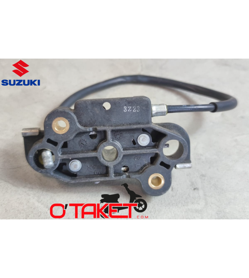 Serrure de selle SFV 650 Gladius origine SUZUKI Accueil sur le site du spécialiste des deux roues O-TAKET.COM