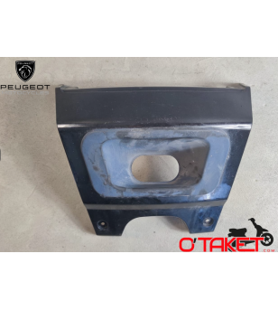 Cache/Jonction arrière Satelis Compressor origine PEUGEOT 125 (emplacement anti-vol) Accueil sur le site du spécialiste des d...