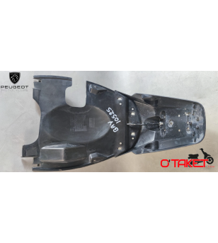 Bavette/support de plaque Kisbee origine PEUGEOT Accueil sur le site du spécialiste des deux roues O-TAKET.COM