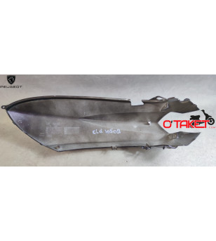 Coque latéral arrière droit Kisbee origine PEUGEOT Accueil sur le site du spécialiste des deux roues O-TAKET.COM