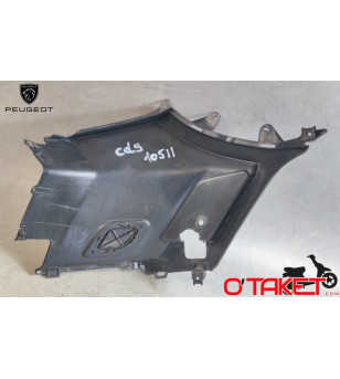 Carénage sous selle droit Kisbee/Streetzone origine PEUGEOT Accueil sur le site du spécialiste des deux roues O-TAKET.COM