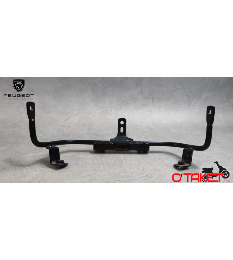 Support réservoir essence Kisbee/Streetzone origine PEUGEOT Accueil sur le site du spécialiste des deux roues O-TAKET.COM Support réservoir essence Kisbee/Streetzone origine PEUGEOT Accueil sur le site du spécialiste des deux roues O-TAKET.COM