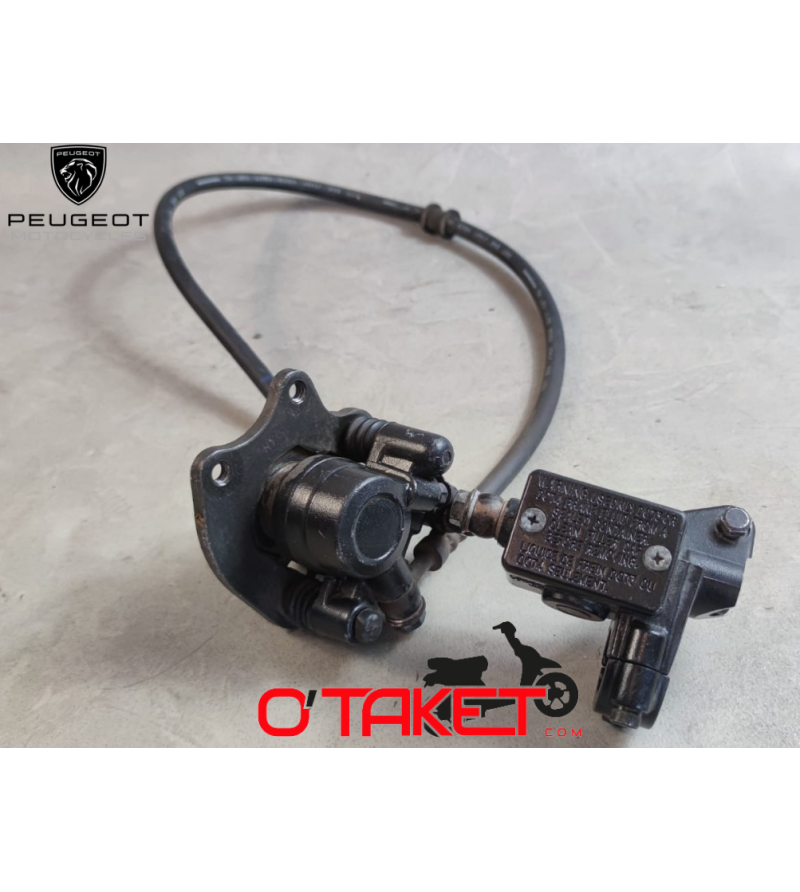 Maître cylindre + étrier de frein avant Kisbee origine PEUGEOT Accueil sur le site du spécialiste des deux roues O-TAKET.COM Maître cylindre + étrier de frein avant Kisbee origine PEUGEOT Accueil sur le site du spécialiste des deux roues O-TAKET.COM