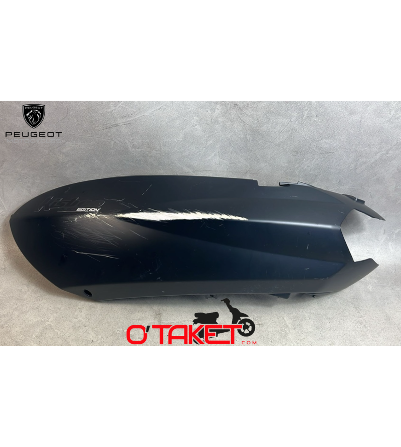Coque latéral arrière gauche Kisbee origine PEUGEOT Accueil sur le site du spécialiste des deux roues O-TAKET.COM Coque latéral arrière gauche Kisbee origine PEUGEOT Accueil sur le site du spécialiste des deux roues O-TAKET.COM