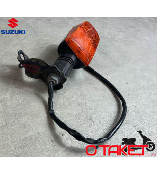 Clignotant droit DR/DF/GSE origine SUZUKI 125/200/350/500/650/800 Accueil sur le site du spécialiste des deux roues O-TAKET.COM