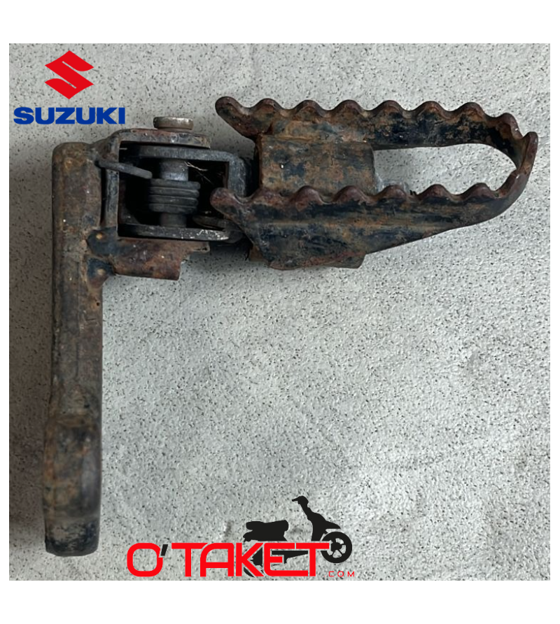 Repose pied avant droit DR/DF origine SUZUKI 125/200 Accueil sur le site du spécialiste des deux roues O-TAKET.COM