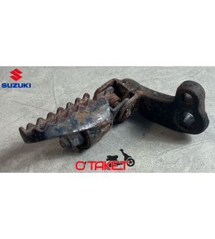 Repose pied avant gauche DR/DF origine SUZUKI 125/200