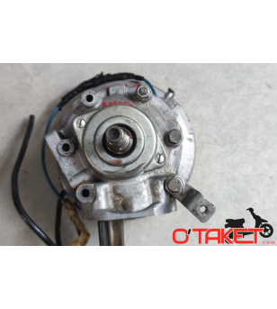 Bas moteur 103 à rupteur origine PEUGEOT Accueil sur le site du spécialiste des deux roues O-TAKET.COM