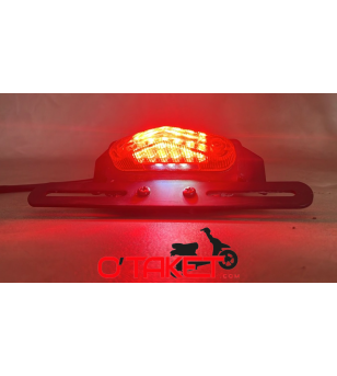 Support de plaque avec feu arrière 50 à boîte UNIVERSEL Accueil sur le site du spécialiste des deux roues O-TAKET.COM