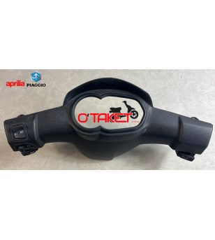 Couvre guidon intérieur/Support compteur SR Motard/Typhoone origine APRILIA/PIAGGIO 50/150/160 2T Accueil sur le site du spéc...