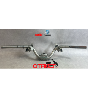 Guidon SR Motard/Typhoon origine APRILIA/PIAGGIO 50/160 2T Accueil sur le site du spécialiste des deux roues O-TAKET.COM