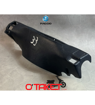 Couvre/Cache guidon intérieur Typhoon origine PIAGGIO Accueil sur le site du spécialiste des deux roues O-TAKET.COM