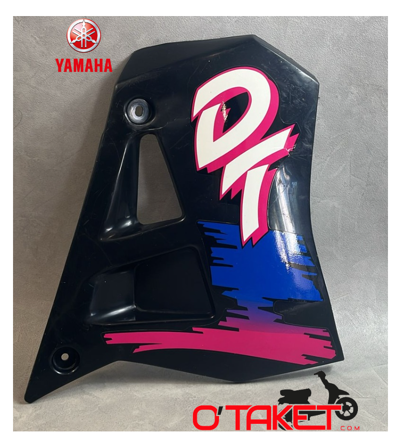 Ouï/ Flanc de carénage avant droit DT origine YAMAHA 50 Accueil sur le site du spécialiste des deux roues O-TAKET.COM Ouï/ Flanc de carénage avant droit DT origine YAMAHA 50 Accueil sur le site du spécialiste des deux roues O-TAKET.COM