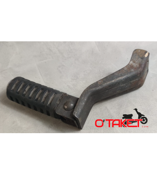 Repose-pied passager droit Booster/Bw's adaptable MBK/YAMAHA Accueil sur le site du spécialiste des deux roues O-TAKET.COM