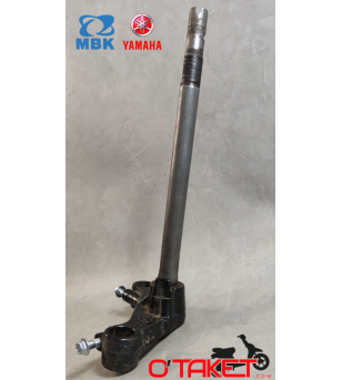 Té de fourche inférieur Booster One/Bw's Easy origine MBK/YAMAHA Accueil sur le site du spécialiste des deux roues O-TAKET.COM