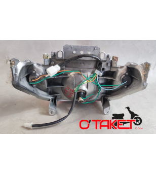 Feu arrière complet pour scooter d'importation (Chinois) TNT Motor/Lazio/Baotian... Accueil sur le site du spécialiste des de...