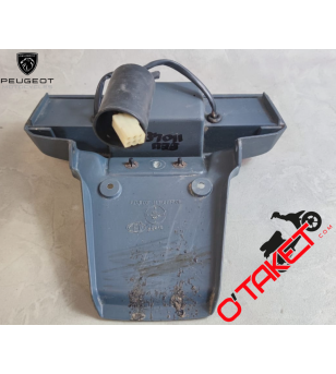Feu arrière complet ST/ST RAPIDO/STL origine PEUGEOT Accueil sur le site du spécialiste des deux roues O-TAKET.COM