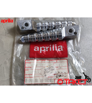 Repose pieds passager RS/Mojito origine APRILIA 125 (lot D+G) Accueil sur le site du spécialiste des deux roues O-TAKET.COM