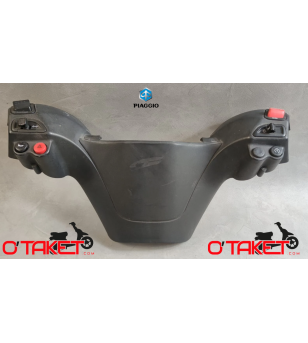 Couvre guidon intérieur X9/X9 EVO/X8 origine PIAGGIO Accueil sur le site du spécialiste des deux roues O-TAKET.COM