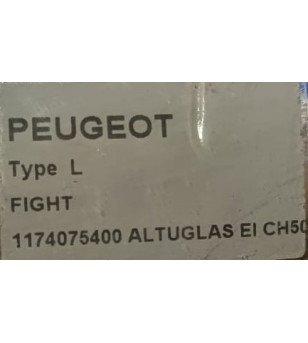 Pare brise/Bulle Looxor origine PEUGEOT Accueil sur le site du spécialiste des deux roues O-TAKET.COM