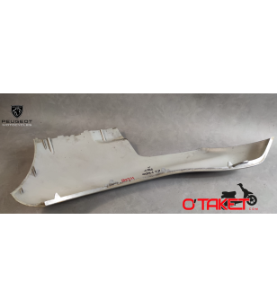 Bas de caisse gauche Elyseo/Elystar origine PEUGEOT Accueil sur le site du spécialiste des deux roues O-TAKET.COM