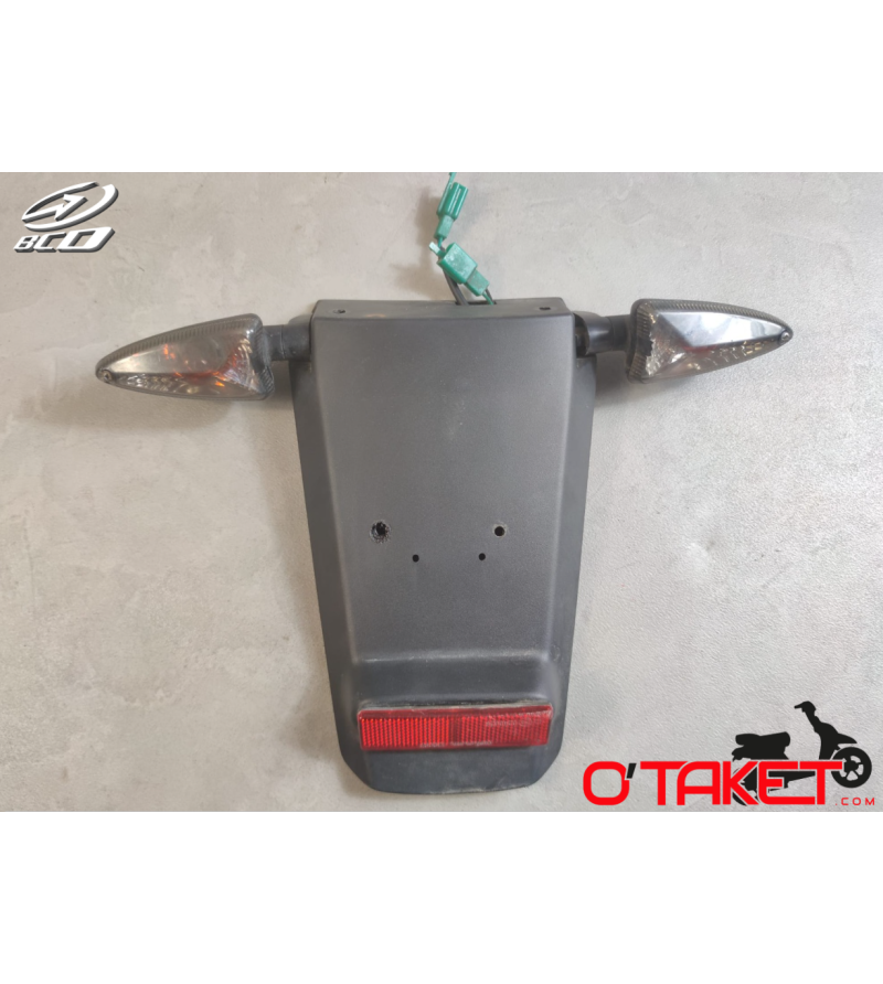 Bavette arrière "BCD" avec clignotants Booster/Bw's adaptable MBK/YAMAHA Accueil sur le site du spécialiste des deux roues O-...