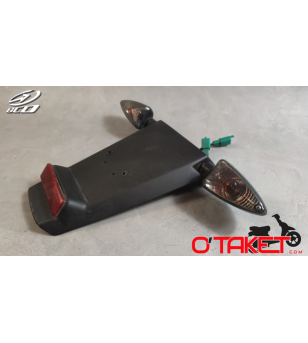 Bavette arrière "BCD" avec clignotants Booster/Bw's adaptable MBK/YAMAHA