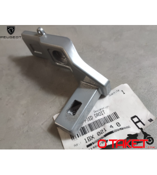 Repose pied droit 103 SPX origine PEUGEOT Accueil sur le site du spécialiste des deux roues O-TAKET.COM