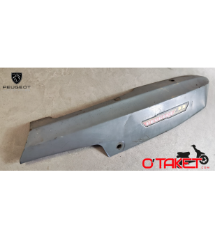 Carénage/Capot latéral de carter droit BB origine PEUGEOT Accueil sur le site du spécialiste des deux roues O-TAKET.COM