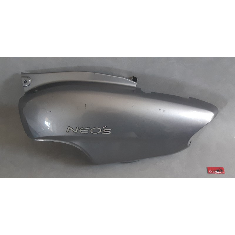 Coque latéral arrière gauche Ovetto/Neo's origine MBK/YAMAHA Carrosseries sur le site du spécialiste des deux roues O-TAKET.COM