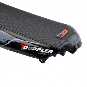 HOUSSE DE SELLE MOTO DOPPLER ADAPT. RIEJU MRT / MRT PRO NOIR / ROUGE Selles sur le site du spécialiste des deux roues O-TAKET...