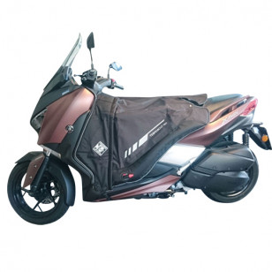 TABLIER MAXI SCOOTER TUCANO ADAPT. 125/250/400 XMAX 2017- (TERMOSCUD 4 SEASON SYSTEM) ÉQUIPEMENTS sur le site du spécialiste ...