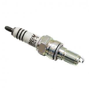 BOUGIE NGK CR8EHIX-9 - IRIDIUM CYCLO/SOLEX sur le site du spécialiste des deux roues O-TAKET.COM