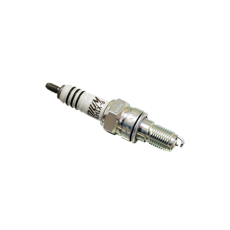 BOUGIE NGK CR8EHIX-9 - IRIDIUM CYCLO/SOLEX sur le site du spécialiste des deux roues O-TAKET.COM