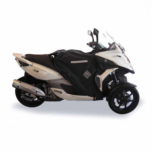 TABLIER MAXI SCOOTER TUCANO ADAPT. 350 QUADRO 350D/S ÉQUIPEMENTS sur le site du spécialiste des deux roues O-TAKET.COM