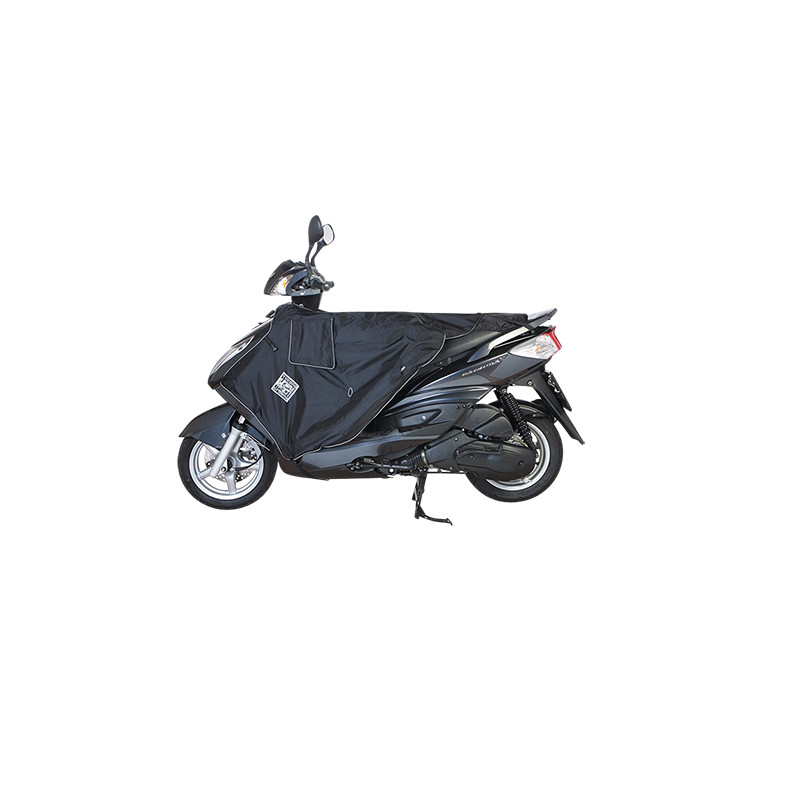 TABLIER MAXI SCOOTER TUCANO ADAPT. YAMAHA CYGNUS X/MBK FLAMEX X ÉQUIPEMENTS sur le site du spécialiste des deux roues O-TAKET...