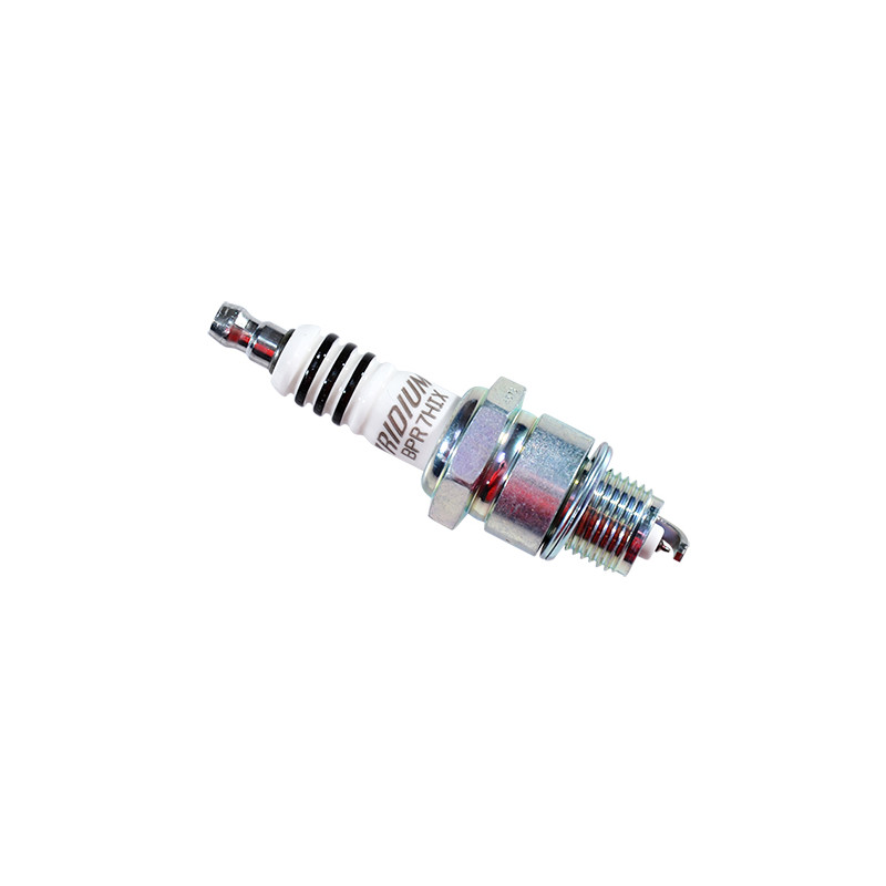 BOUGIE NGK BPR7HIX - IRIDIUM 50 À BOITE sur le site du spécialiste des deux roues O-TAKET.COM