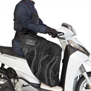 TABLIER MAXI SCOOTER/SCOOTER LINUSCUD TUCANO A PORTER UNIVERSEL ÉQUIPEMENTS sur le site du spécialiste des deux roues O-TAKET...