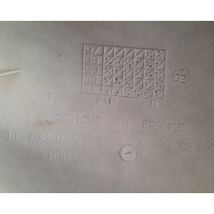 Coque latéral arrière droit TREKKER origine PEUGEOT Carrosseries sur le site du spécialiste des deux roues O-TAKET.COM