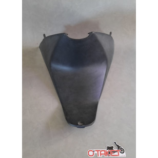 Protège jambes/dessous de selle Vivacity I et II origine PEUGEOT Carrosseries sur le site du spécialiste des deux roues O-TAK...