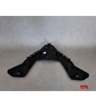 Cache sous bulle/pare brise X-MAX origine YAMAHA Carrosseries sur le site du spécialiste des deux roues O-TAKET.COM