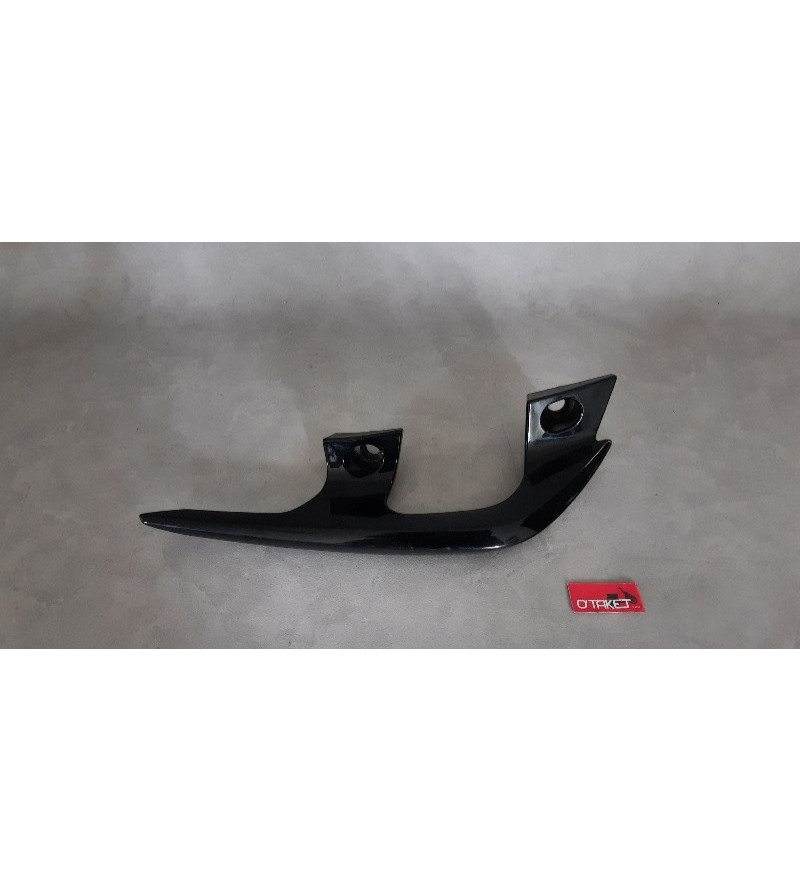 Poignée de maintien passager droit X-MAX/SKYCRUISER origine YAMAHA/MBK Carrosseries sur le site du spécialiste des deux roues... Poignée de maintien passager droit X-MAX/SKYCRUISER origine YAMAHA/MBK Carrosseries sur le site du spécialiste des deux roues...
