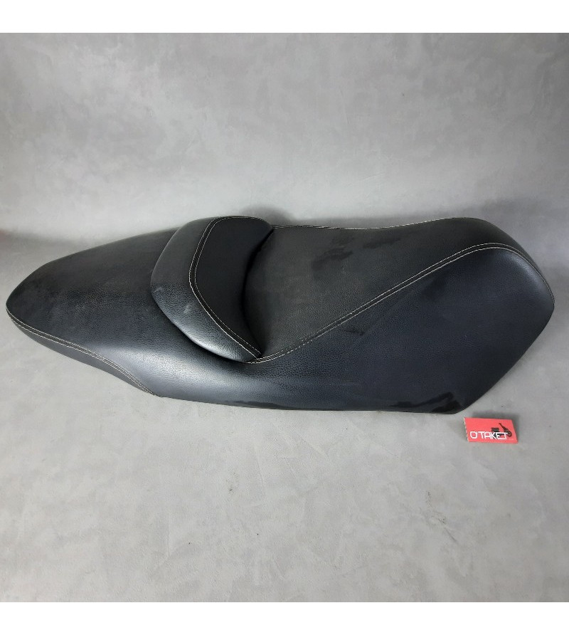 Selle confort MP3 Yourban 125/300 origine PIAGGIO Accueil sur le site du spécialiste des deux roues O-TAKET.COM