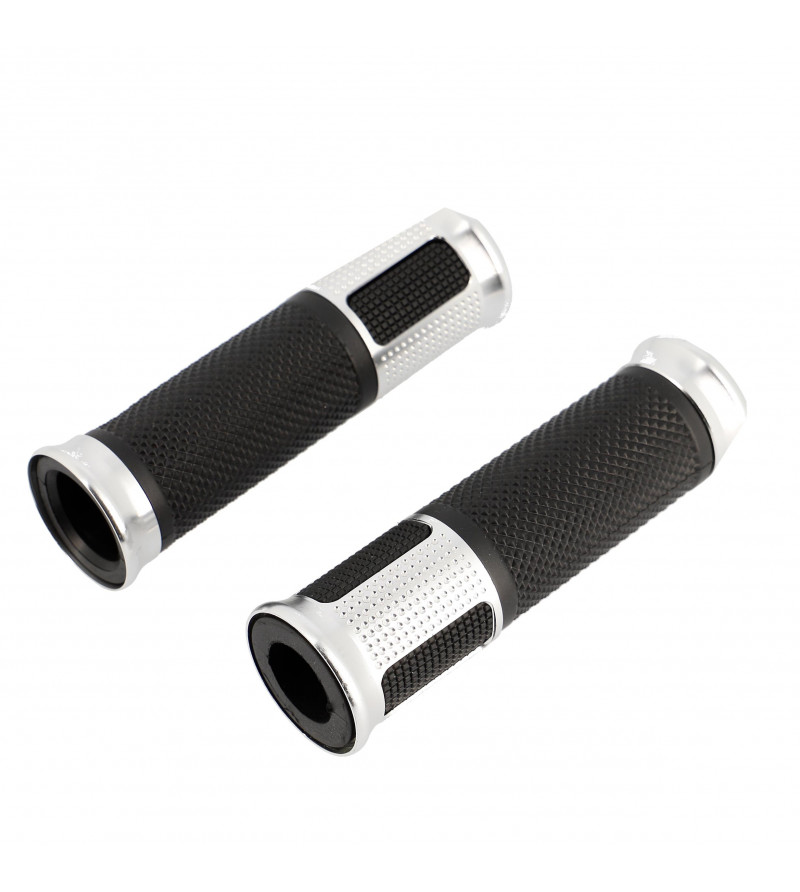 REVETEMENT/POIGNEE BLACKWAY HANZO NOIR/ARGENT (PR) - DEBOUCHE POUR EMBOUT DE GUIDON SCOOTER sur le site du spécialiste des de...