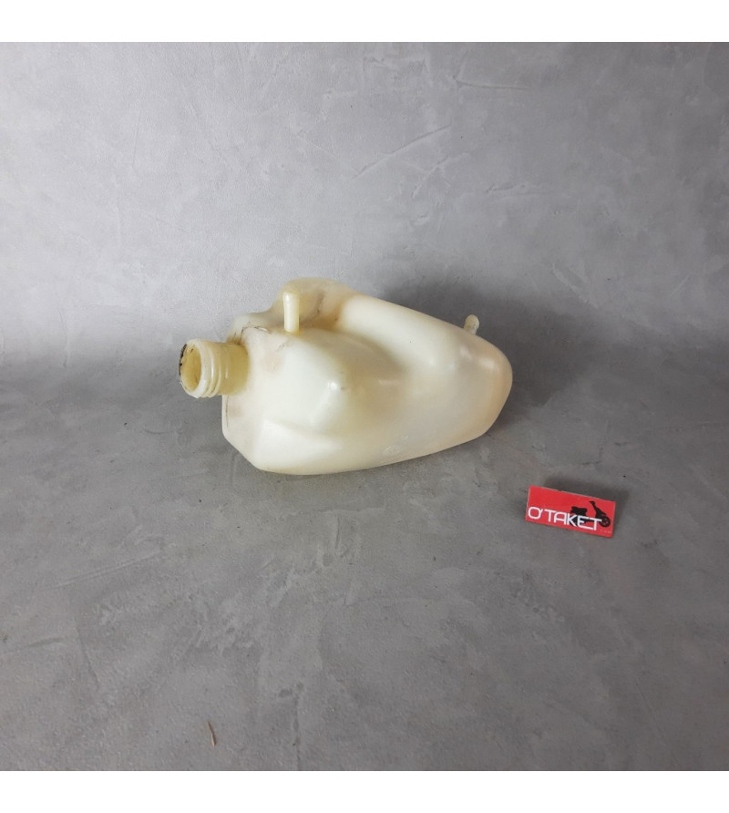Réservoir liquide de refroidissement /vase d'expansion Beverly origine PIAGGIO Accueil sur le site du spécialiste des deux ro... Réservoir liquide de refroidissement /vase d'expansion Beverly origine PIAGGIO Accueil sur le site du spécialiste des deux ro...